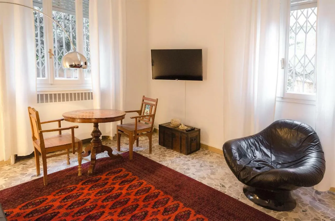 Dimora Delle Rose Hotel Bologna 0*,  Italy